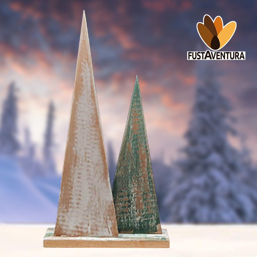 Arbres de Nadal de fusta envellida